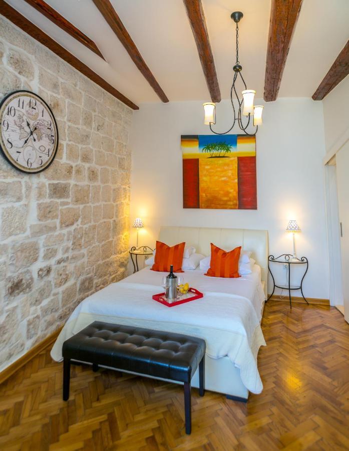 Kanavelic Place - Old Town Korcula Apartment Bagian luar foto